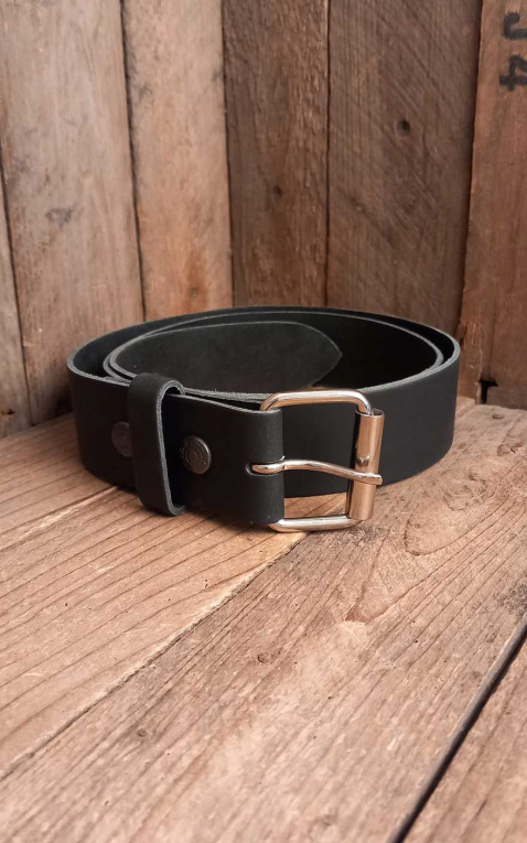 Running Bear leather belt with removable buckle, black