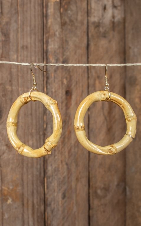 Earrings made of bamboo, round